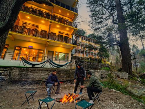 Ghiyagi Hostel | The Hosteller Jibhi