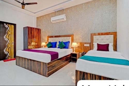 Zirakpur Hotel | The MoonLight Hotel