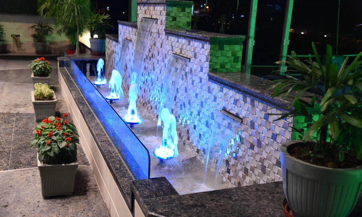 Gwalior Hotel | The Narayanam Hotel
