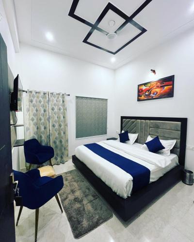 Haldwani Hotel | The Nines hotel & restro