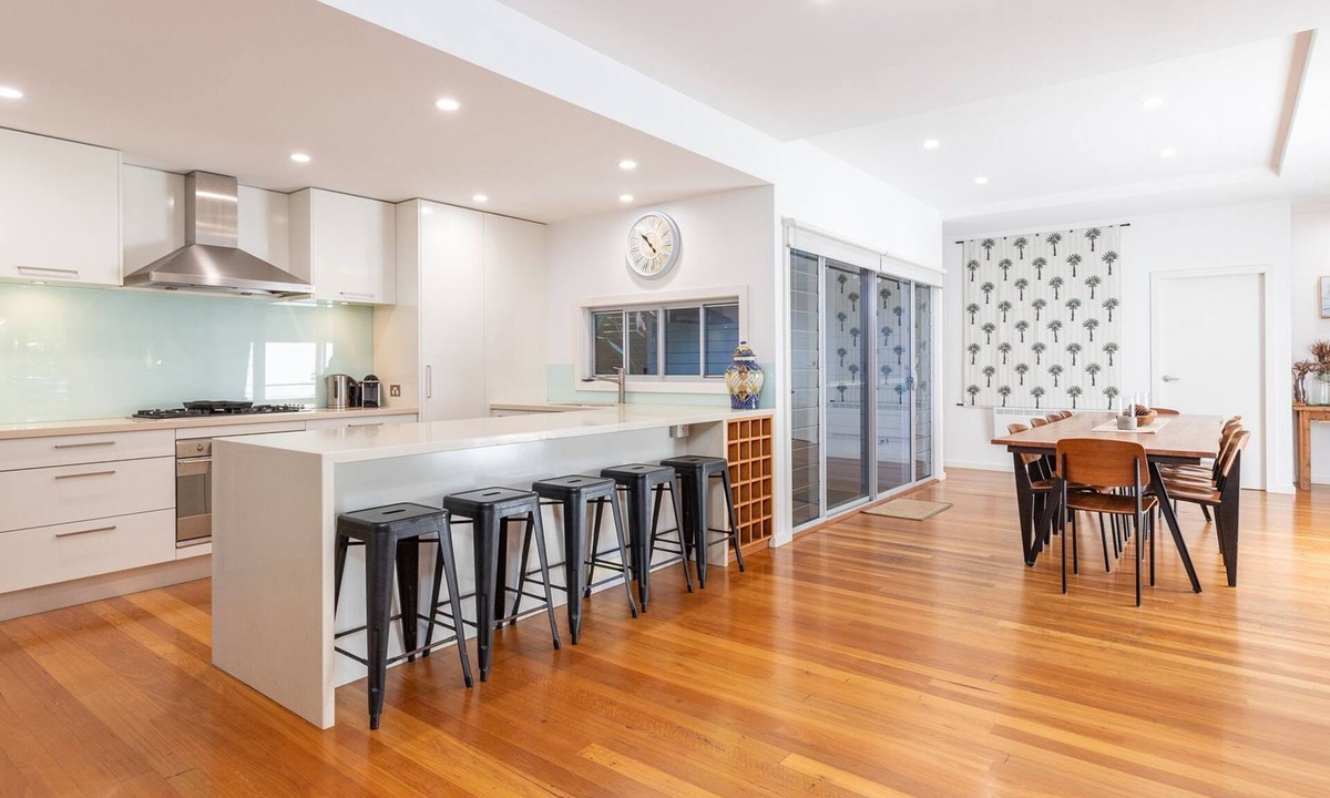 Elizabeth Beach House | The Palms- situated across the road from the Booti Booti National Park and Elizabeth Beach