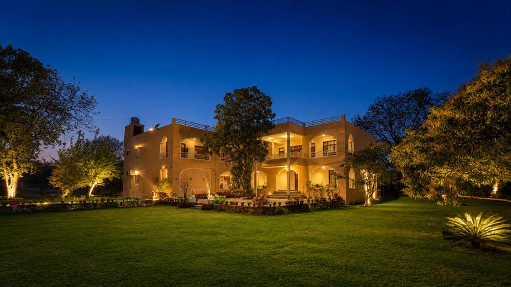 Udaipur House | The Pavilion Udaipur - A Luxury Pet Friendly Stay in Udaipur