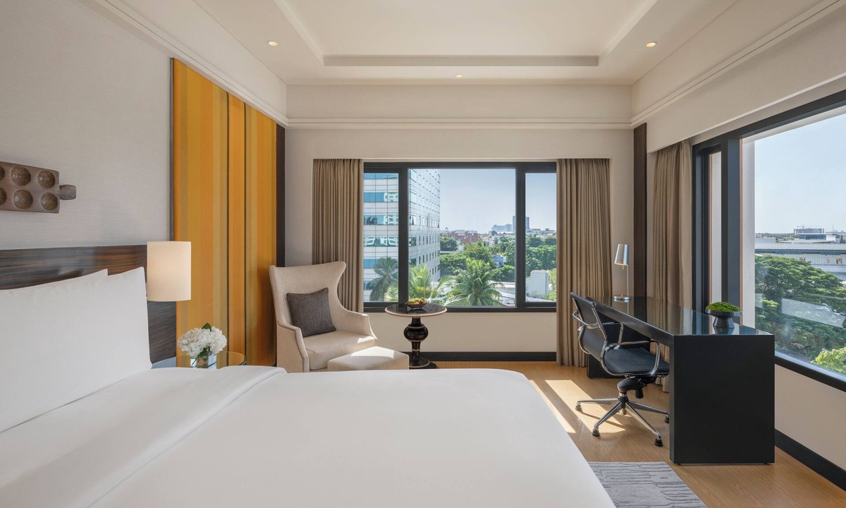Alwarpet Hotel | The Raintree, St. Mary's Road