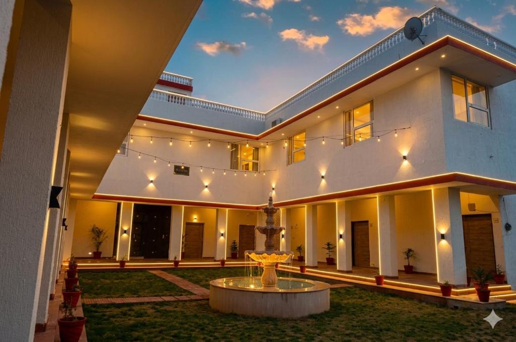 Sariska Hotel | The Vanashva