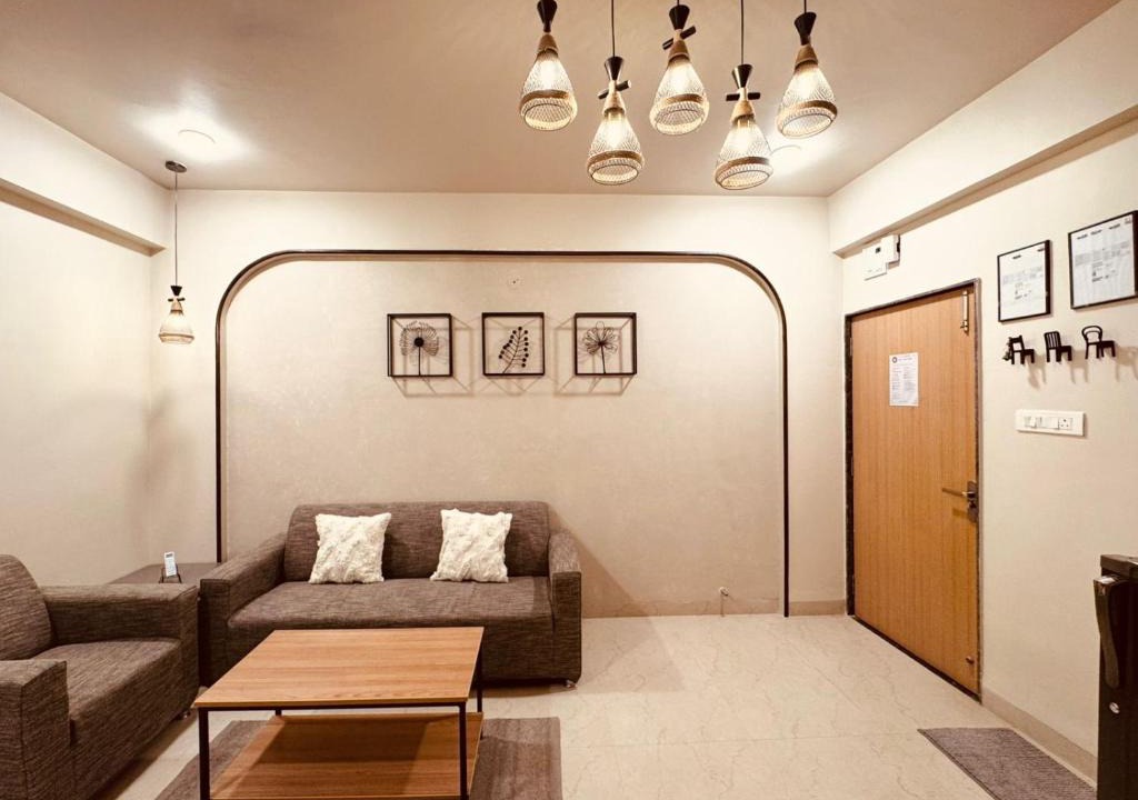 Indore Apartment | The Vibe Box Modern 1BHK near Nipania, Indore
