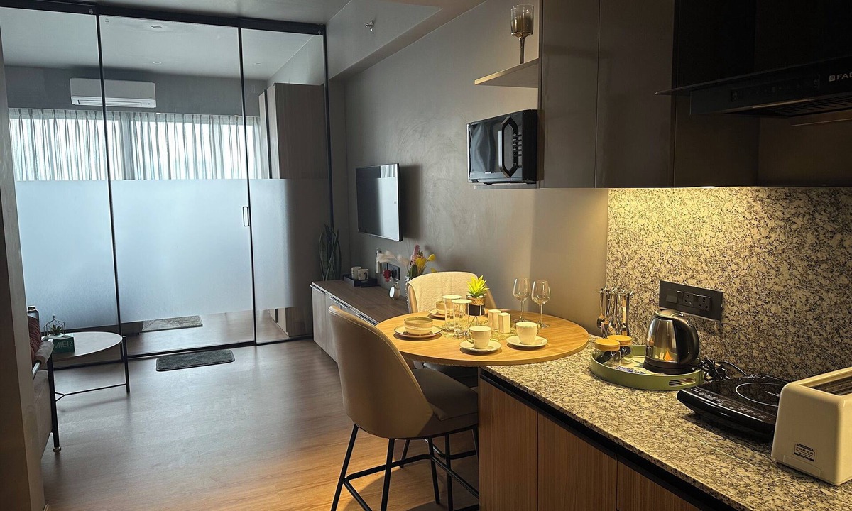 Raipur Hotel | The Vilton