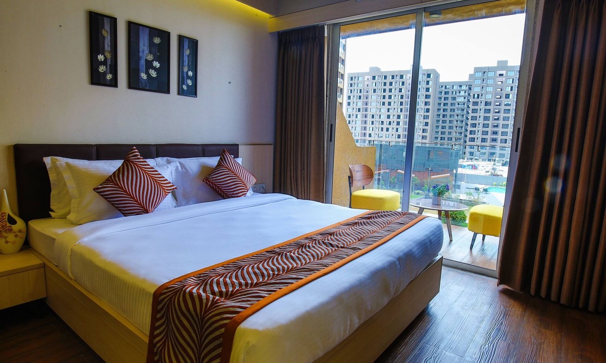 Dumas Hotel | The Weekend Address