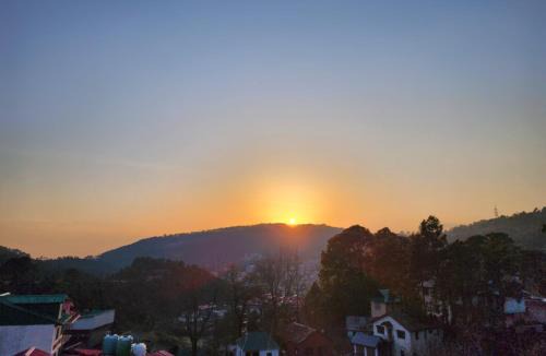 Dalhousie Hotel | The White Orchid Dalhousie