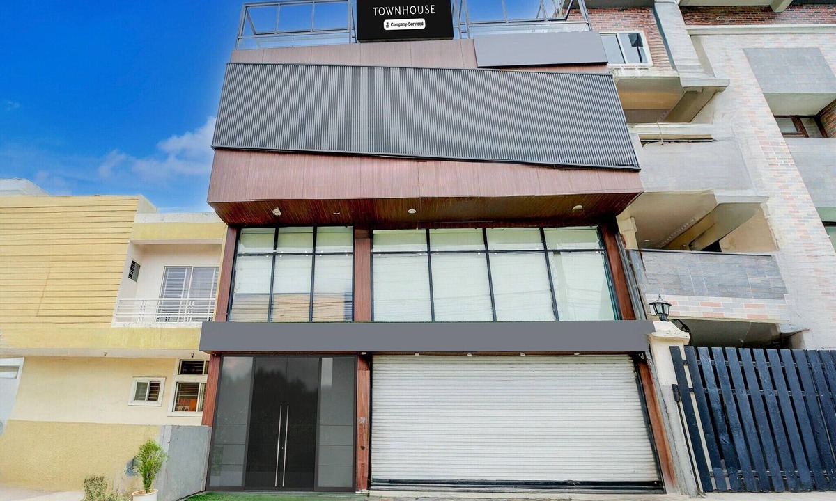 Indore House | Townhouse Meghdoot Garden Urban Elite