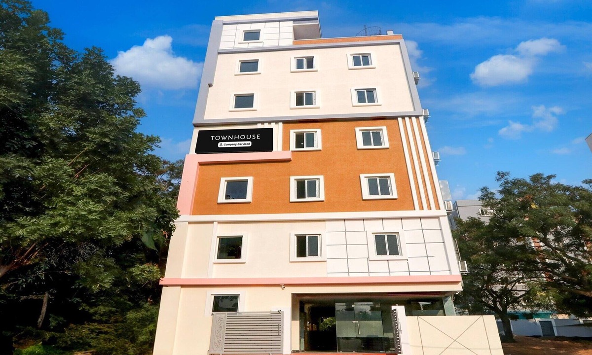 Nanakram Guda House | Townhouse Nanak Ram Guda
