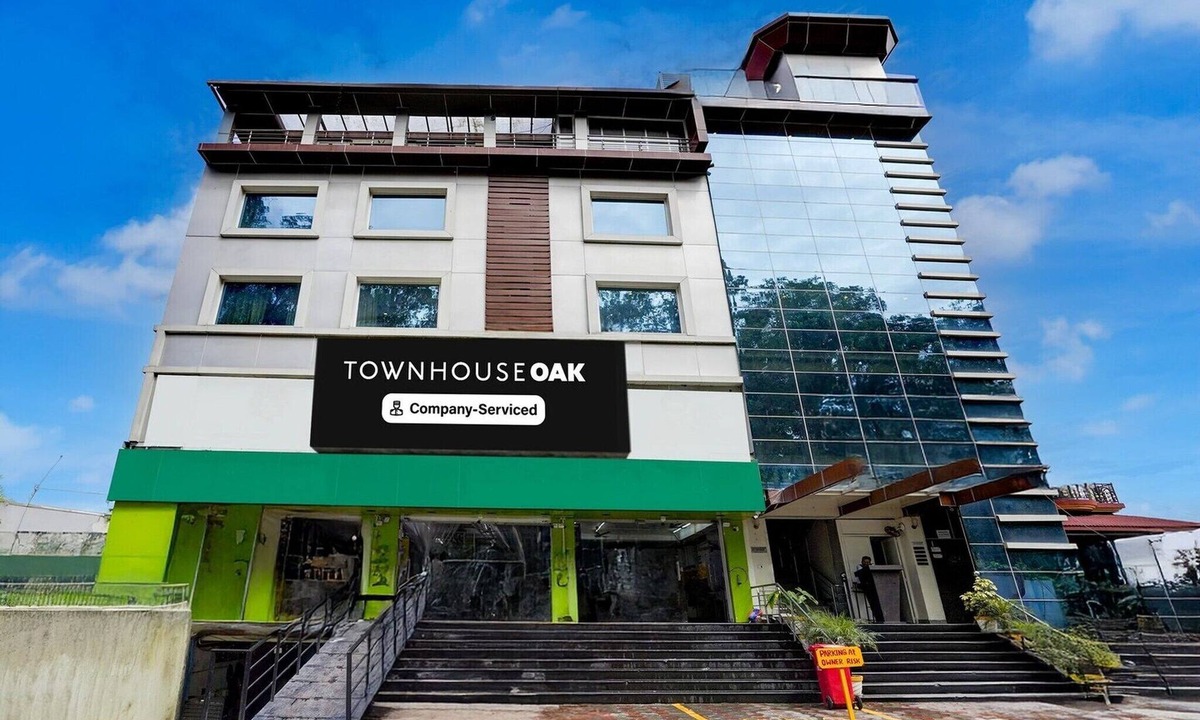 Bullawala House | Townhouse Oak ONGC Crossway