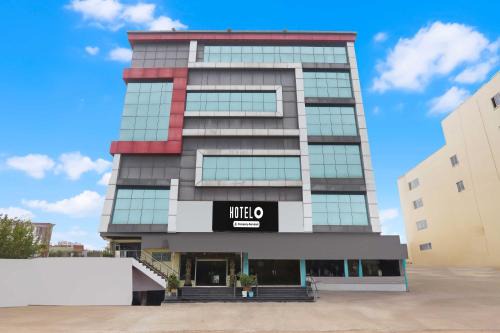Nellore Hotel | Townhouse Vedayapalem Railway Station