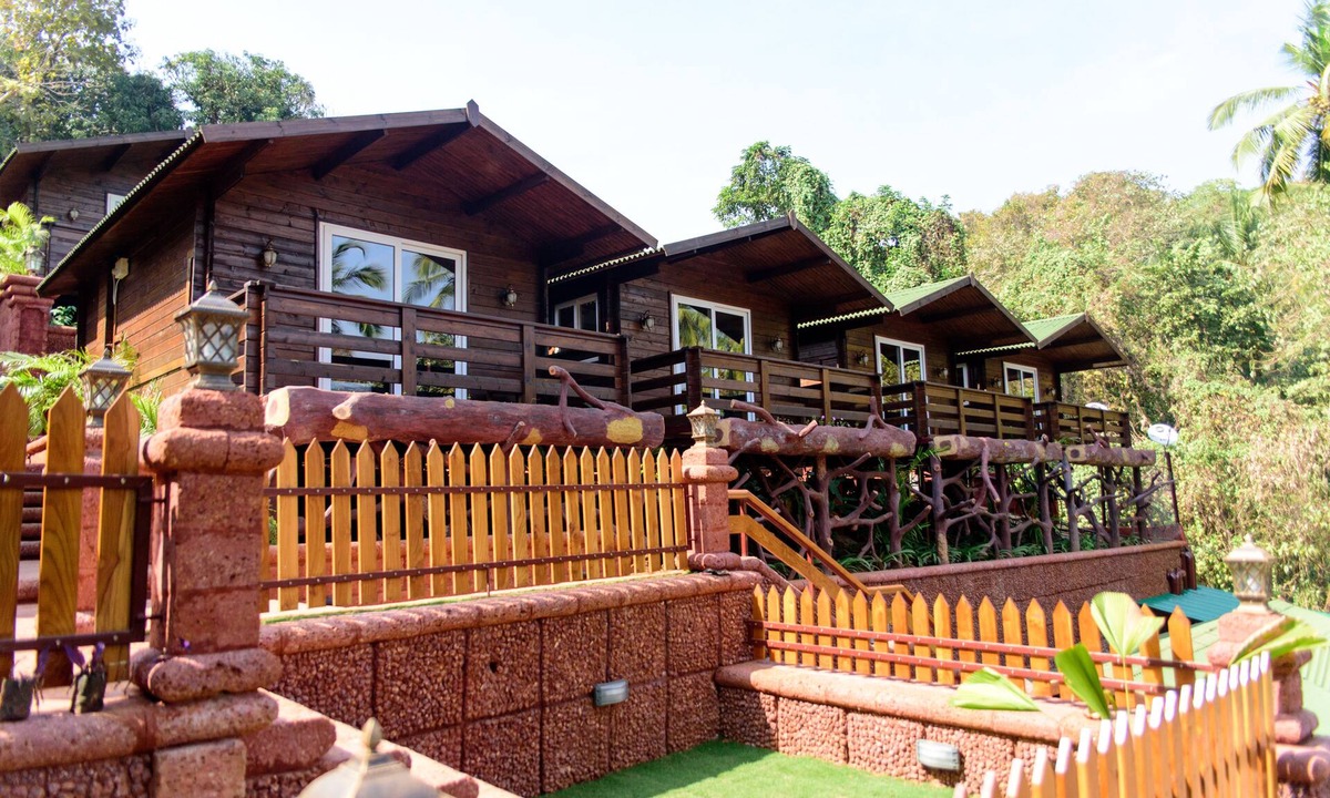 Baga Hotel | Tranquility Cottage Resort