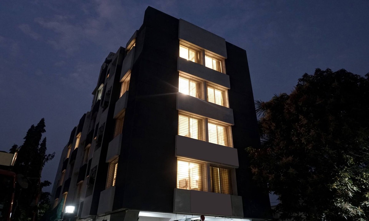 Pune Hotel | Treebo Diamond Residency - DDPK Inn