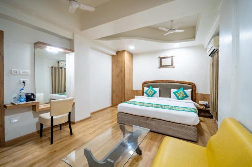 Bhopal Hotel | Treebo Kamal Regency, 100 Meters From Bhopal Junction Railway Station