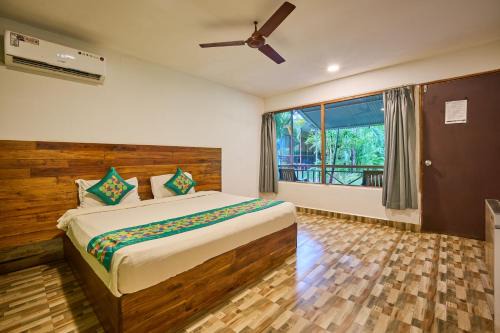 Morjim Hotel | Treebo Lands End Beach Resort - 100M From Morjim Beach