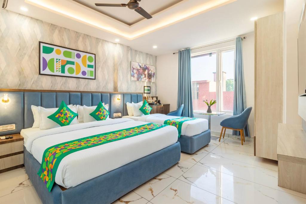 Haridwar Hotel | Treebo Premium Paarth Grand with Pure Veg Restaurant