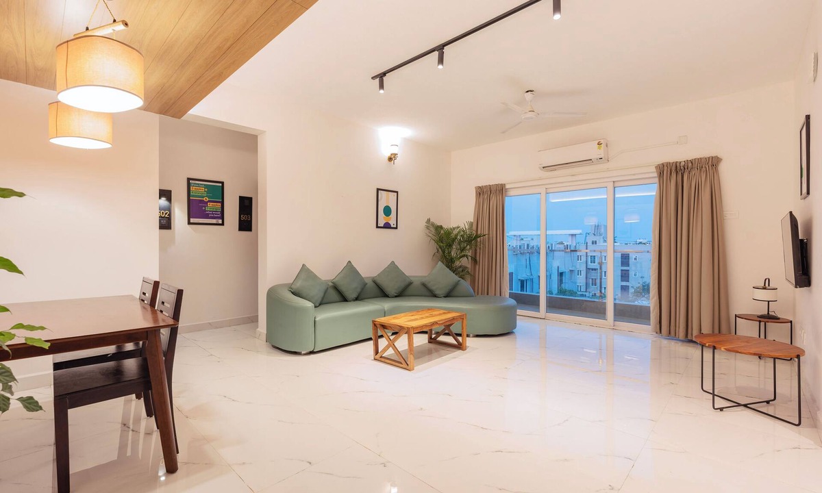 Gachibowli Hotel | Treebo Premium Vapr Ashok Nagar