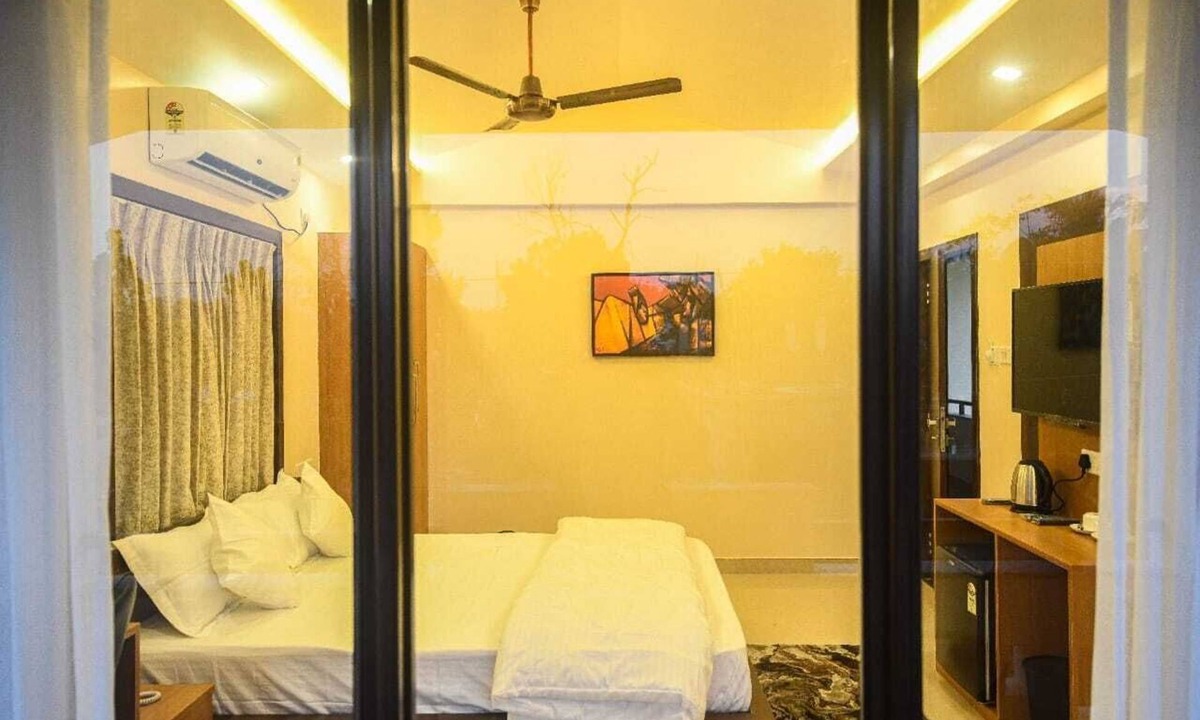Bolpur Hotel | UDICHI REGENCY