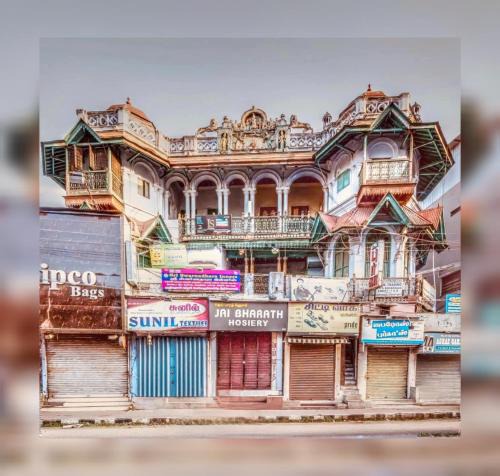 Madurai House | Umbrella Guest House - Meenakshi Suite