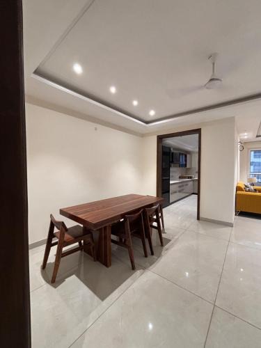 Nahan Apartment | Unwind in Nature