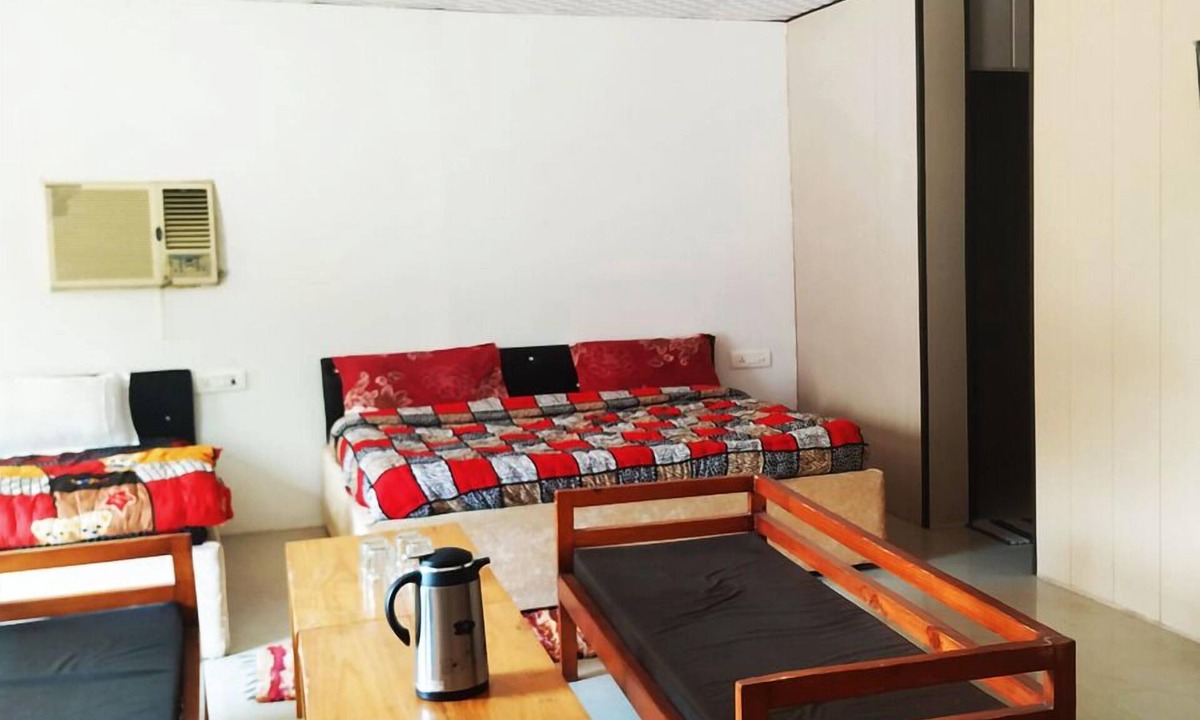 Jakh Hotel | Upasana The Riverside Resort