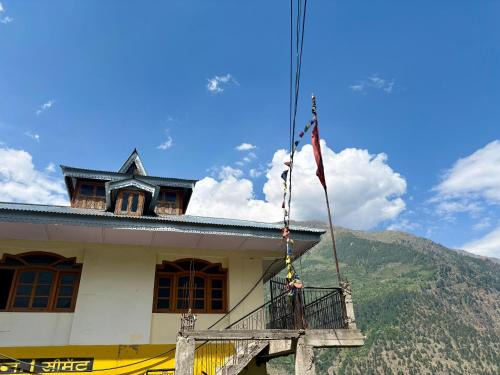 Sangla Apartment | Ura Chaaras Homestay