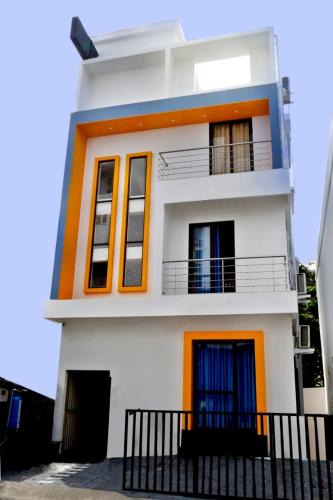 Kochi Cabin | Uthram Residency