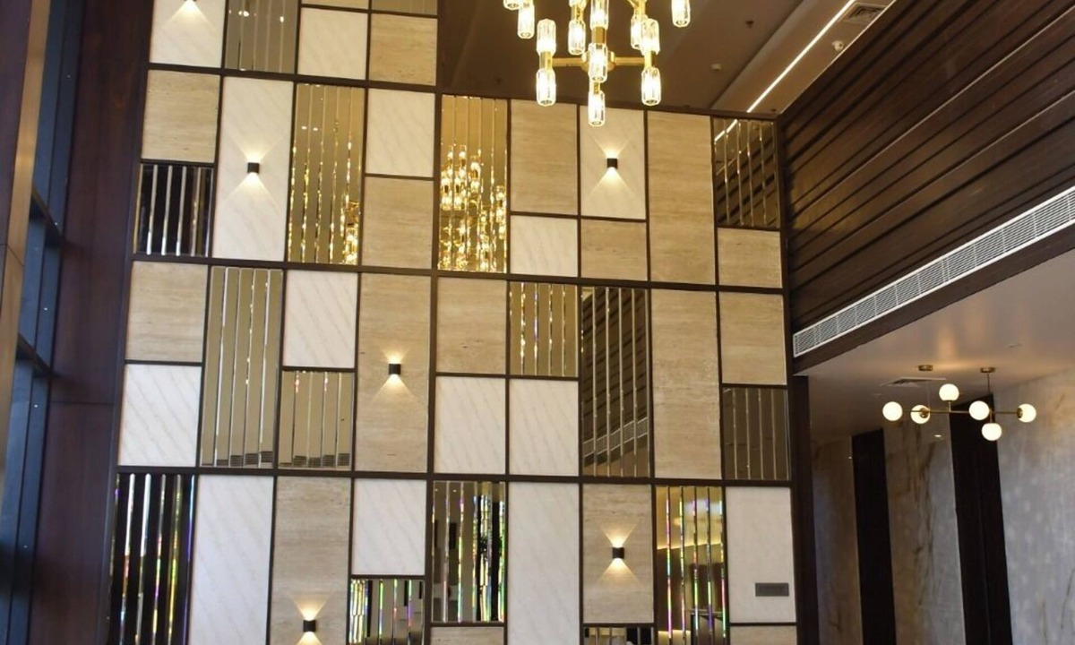 Ujjain Hotel | VARAY GRANDE