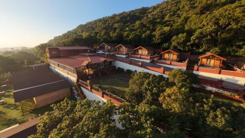 Medha Resort | Verdant Retreat Mahabaleshwar