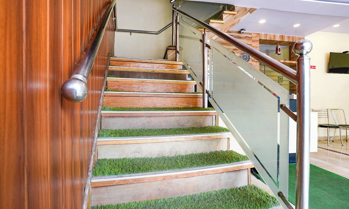 Marol Hotel | Via Ashir Inn