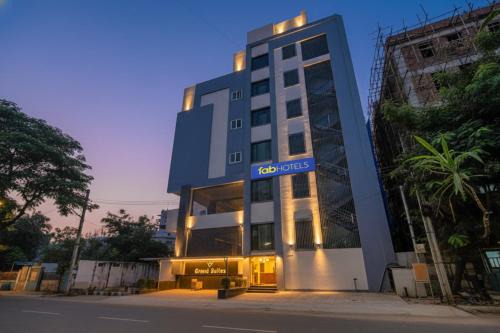 Manikonda Hotel | Via Dark Inn - Nr Golkonda Fort