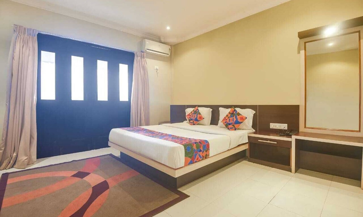 Margao Hotel | Vihasta Sunrise Hotel by RR Enterprises