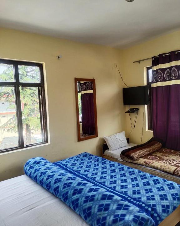 Dhanaulti House | VIJAY RAJ GUEST HOUSE