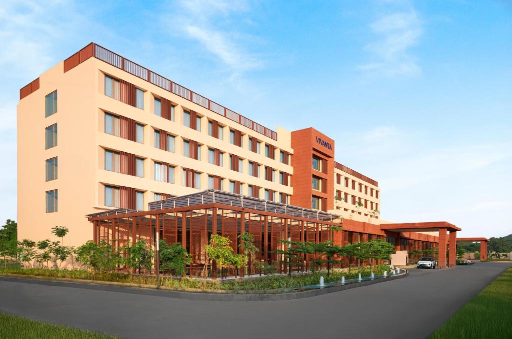 Rajpipla Hotel | Vivanta Ekta Nagar