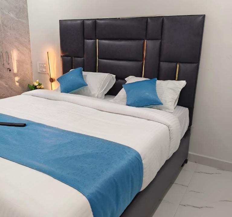 Warangal Apartment | Waah Home Stay Luxury rooms