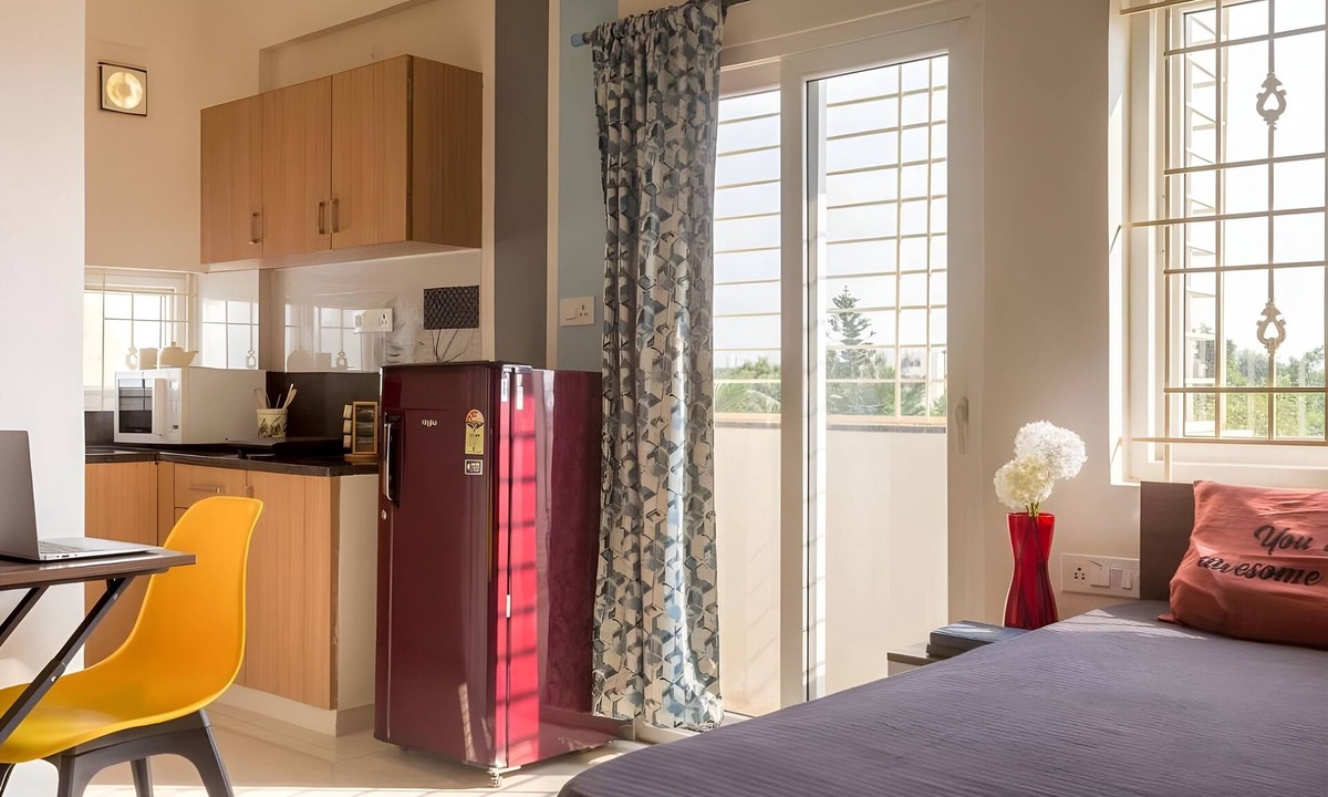 Palm Meadows Apartment | Wandr. Auriga - Whitefield, Divyashree Tech Park, ITPL, Manipal Hospital, Vyedhi Hospital