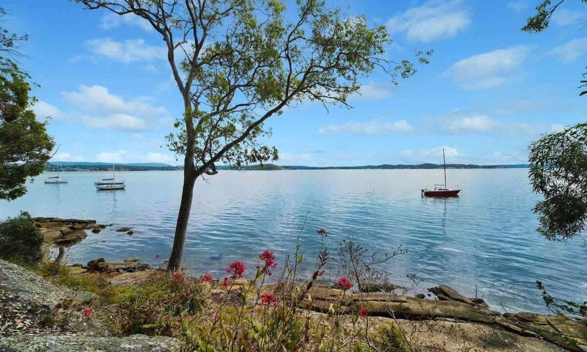 Wangi Wangi House | Wangi Waterfront Hideaway