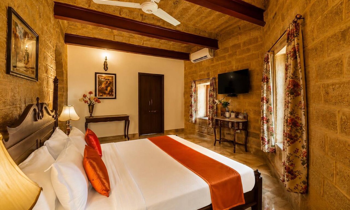 Sodakore Hotel | WelcomHeritage Mohangarh Fort