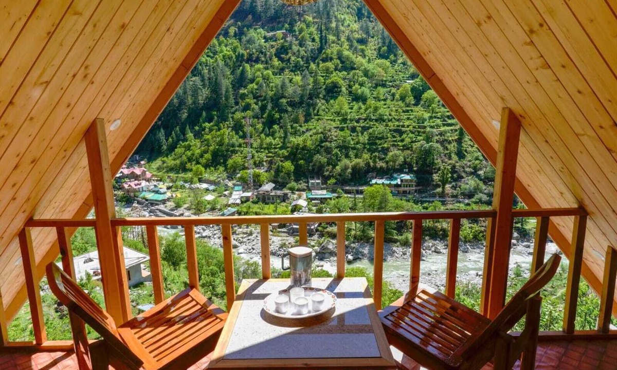 Banjar Bed & Breakfast | Western Tragopan Cottage