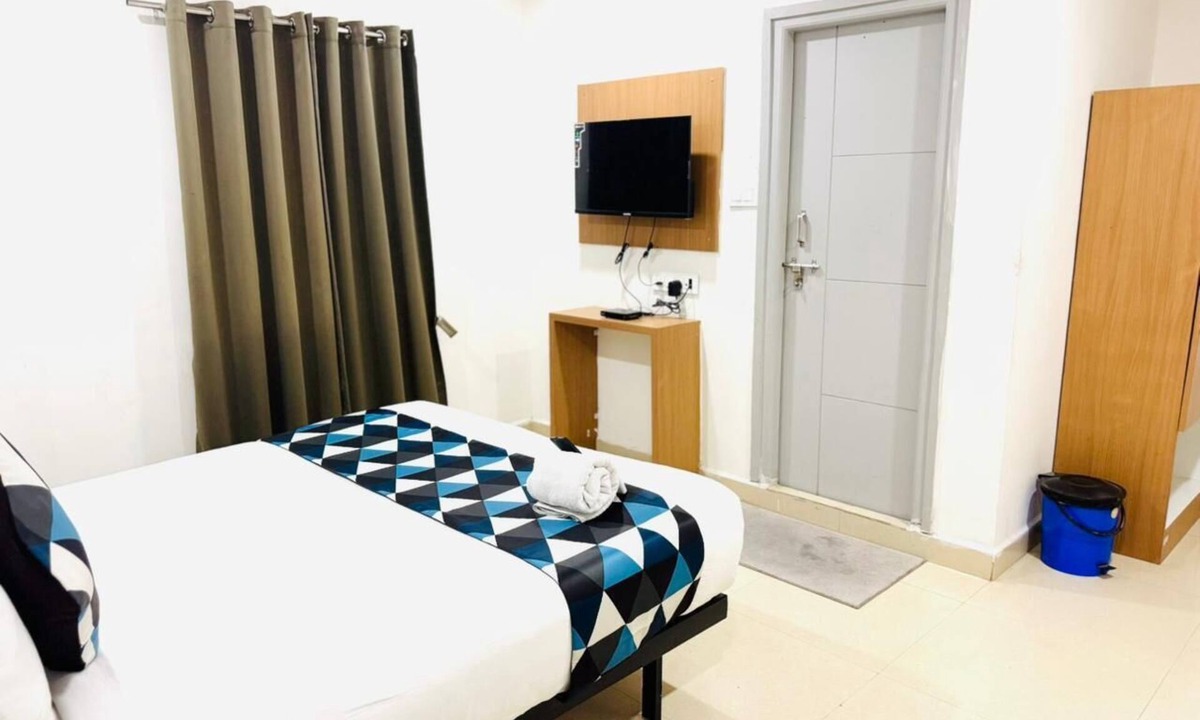 Kukatpalli Hotel | White Ridge Hotel-Kphb