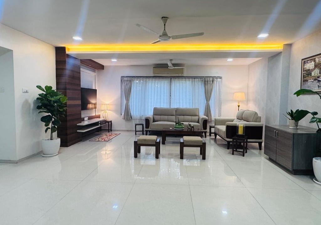 Aundh Apartment | Woods A serene urban retreat in the heart of Pune