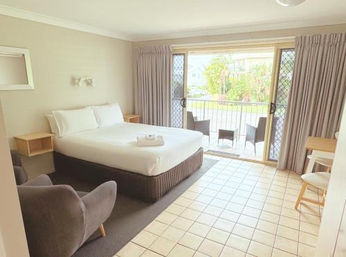Yamba Hotel | Yamba Sun