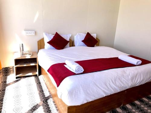 Leh Hotel | zoz camp pangong lake