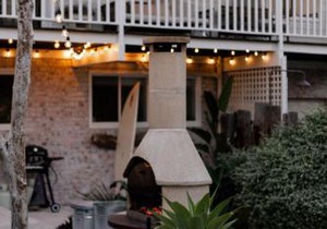 Dreamy coastal escape steps from the sea