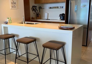 'Jemingar's Place' 207 - Rainbow Beach. Plantation Resort Unit - Incredible Views - Top Floor. in RAINBOW BEACH