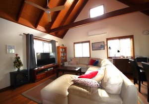 Kookaburra Cottage 71 Straight St HH