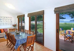 Patonga Beachfront House