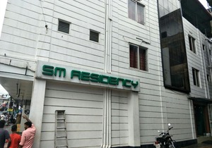 S M Residency