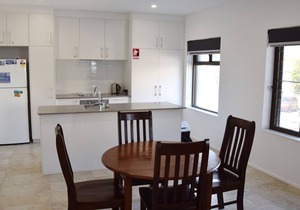 Waterford Apartment 5